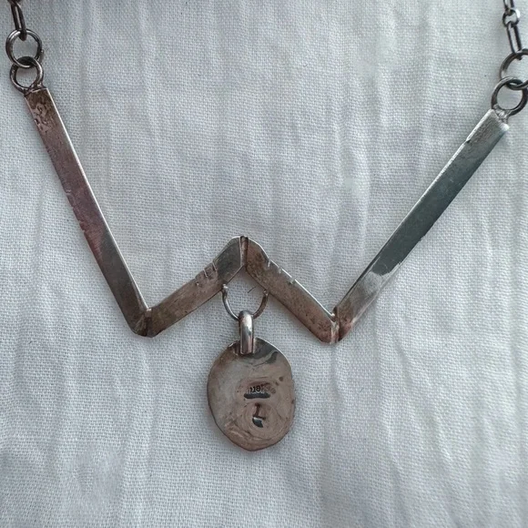 ❣️SALE❣️Vintage turquoise W necklace - Picture 4 of 6